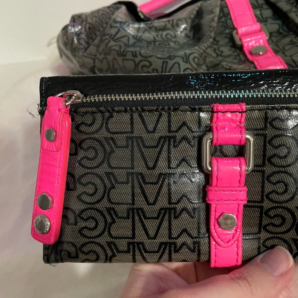 MARC JACOBS Early 2000s Vintage Bag & Wallet Set, Black & Pink w Silver Hardware - Picture 8 of 16